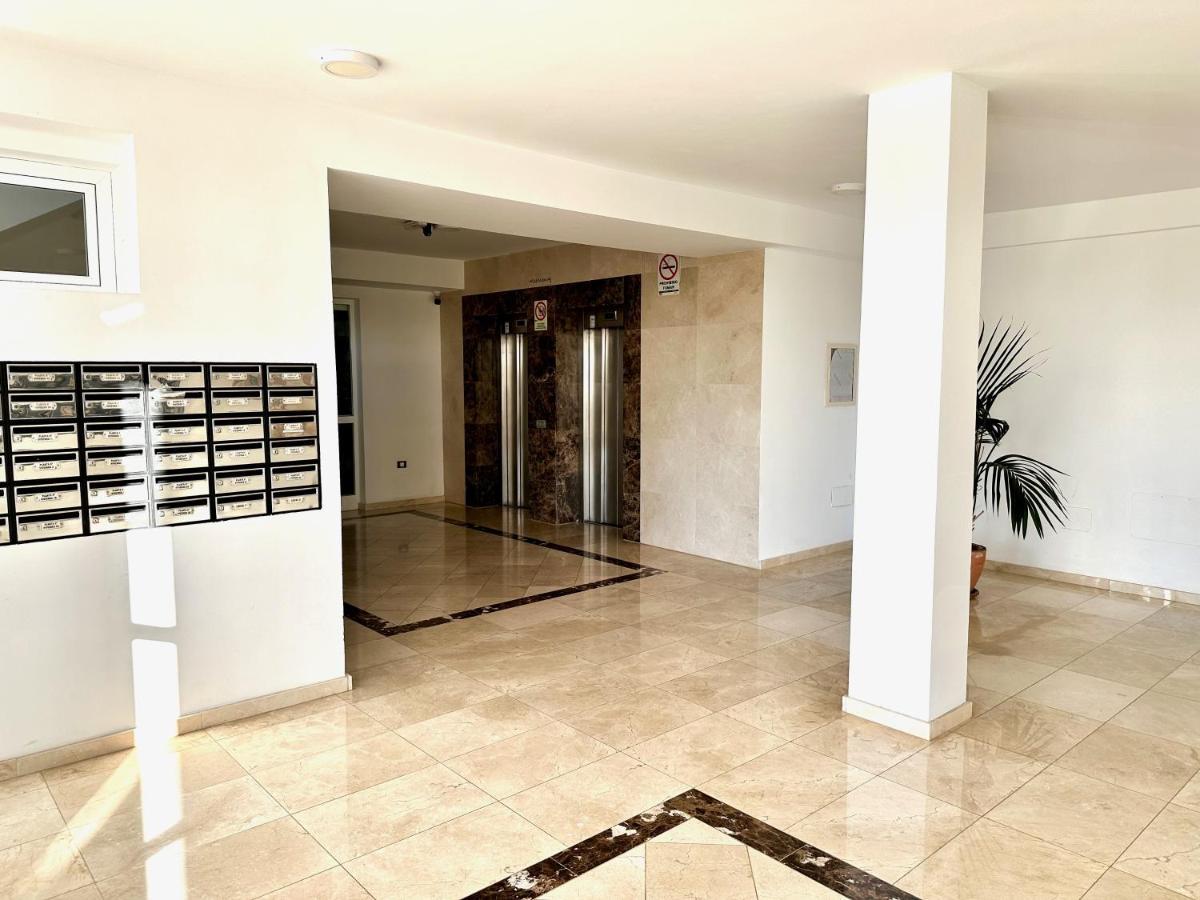 Pambnb - Cozy Seaview Apartment With Gym & Kids Park 巴哈马尔 外观 照片